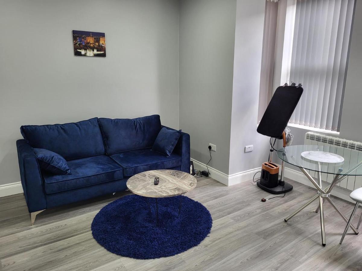 1 Bed Flat, Airport Pick, Drop Available Fibre Broadband, New, Washer Dryer, 10 Mins From City Centre Дартфорд Экстерьер фото